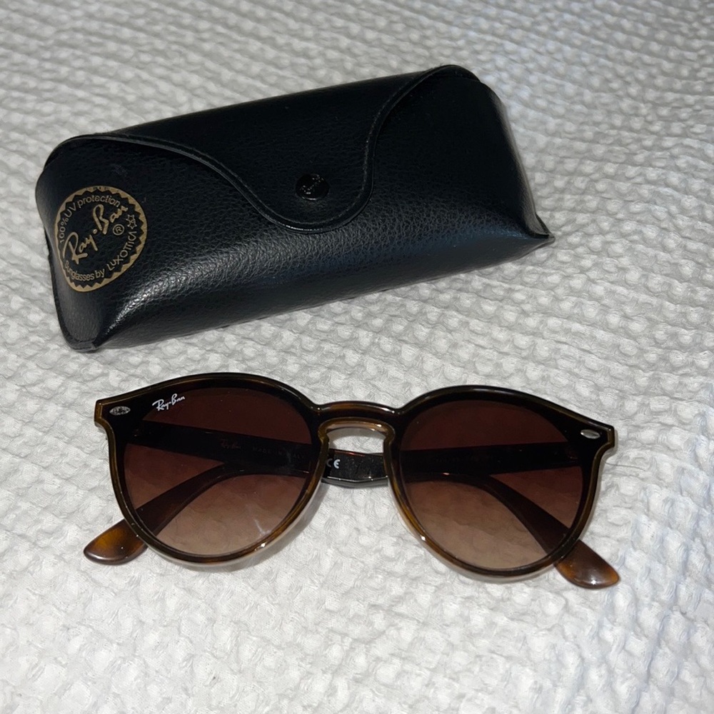 Ray Bans 4380-N, great condition!